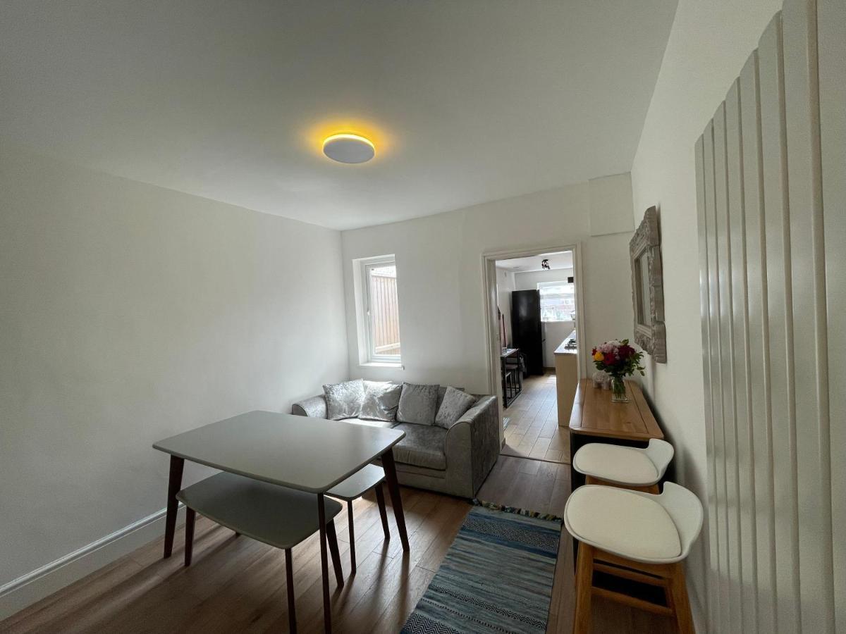 Nottingham Home Stay Екстериор снимка